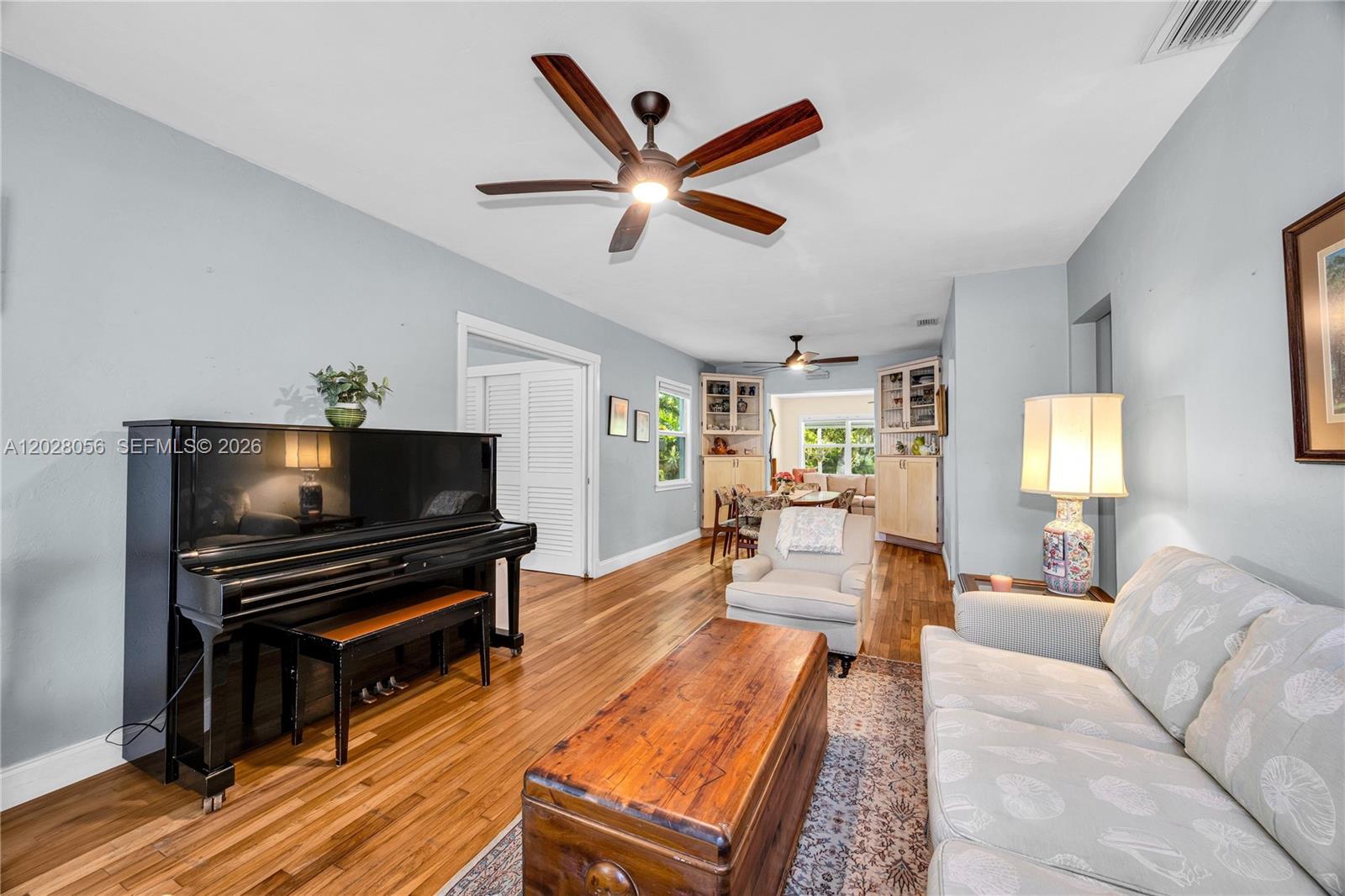 5825 SW 46th Ter Miami, FL 33155