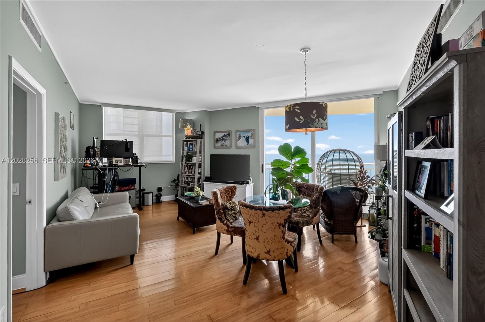 2475 Brickell Ave #2407 Miami, FL 33129