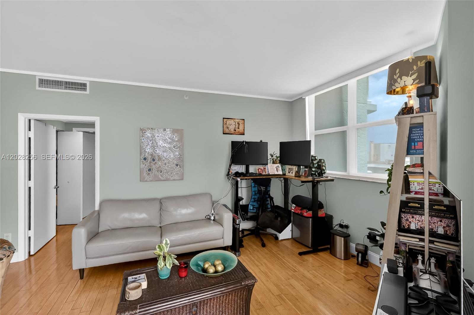 2475 Brickell Ave #2407 Miami, FL 33129