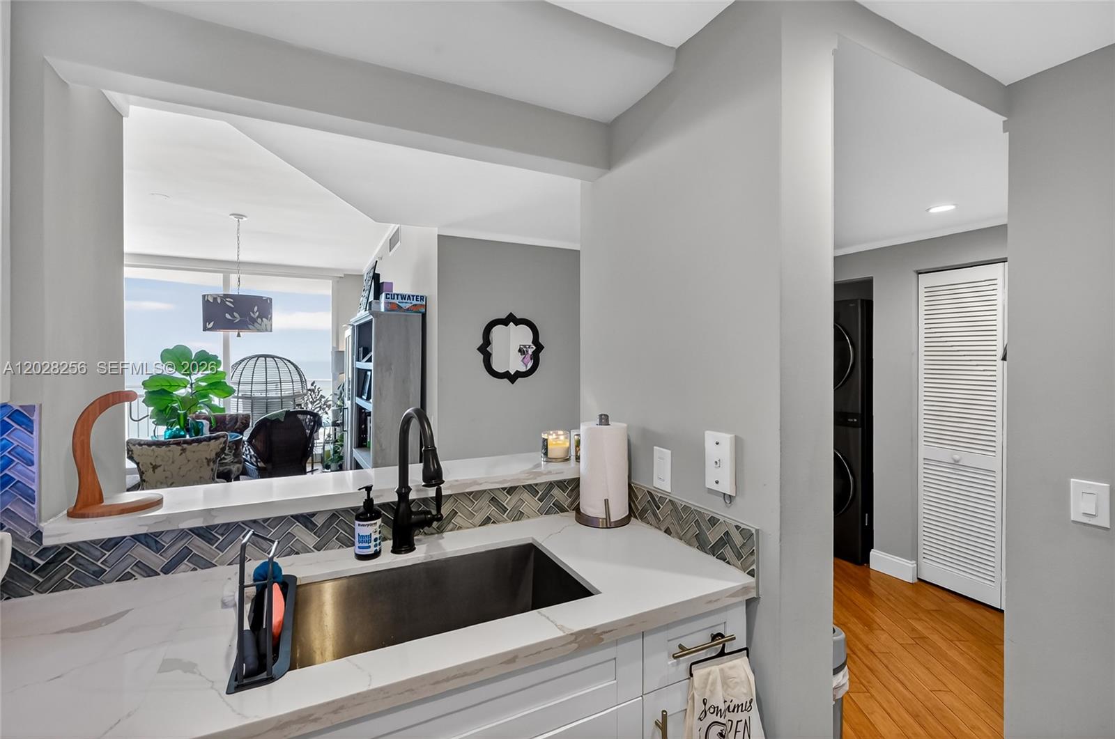 2475 Brickell Ave #2407 Miami, FL 33129