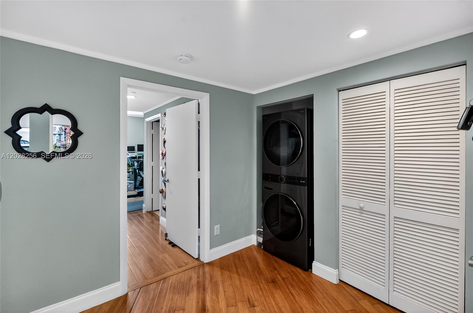 2475 Brickell Ave #2407 Miami, FL 33129