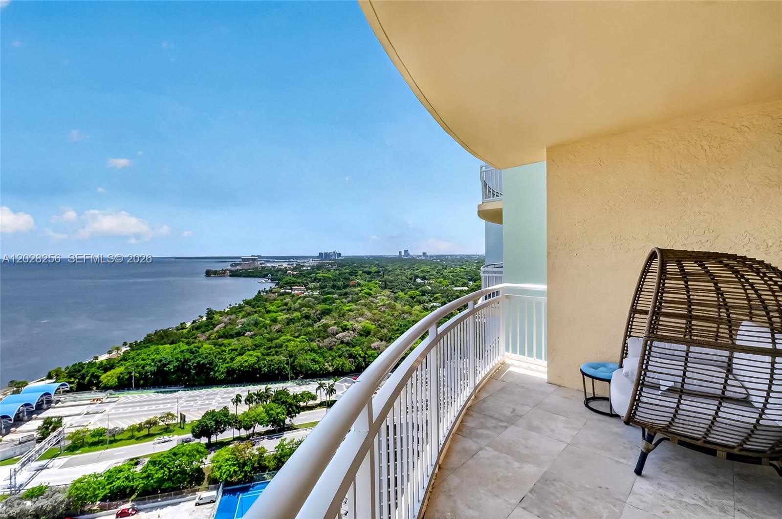 2475 Brickell Ave #2407 Miami, FL 33129
