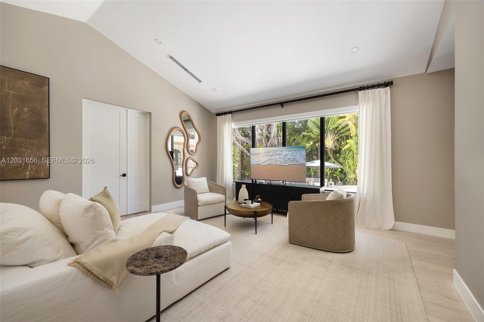 7300 Los Pinos Blvd Coral Gables, FL 33143