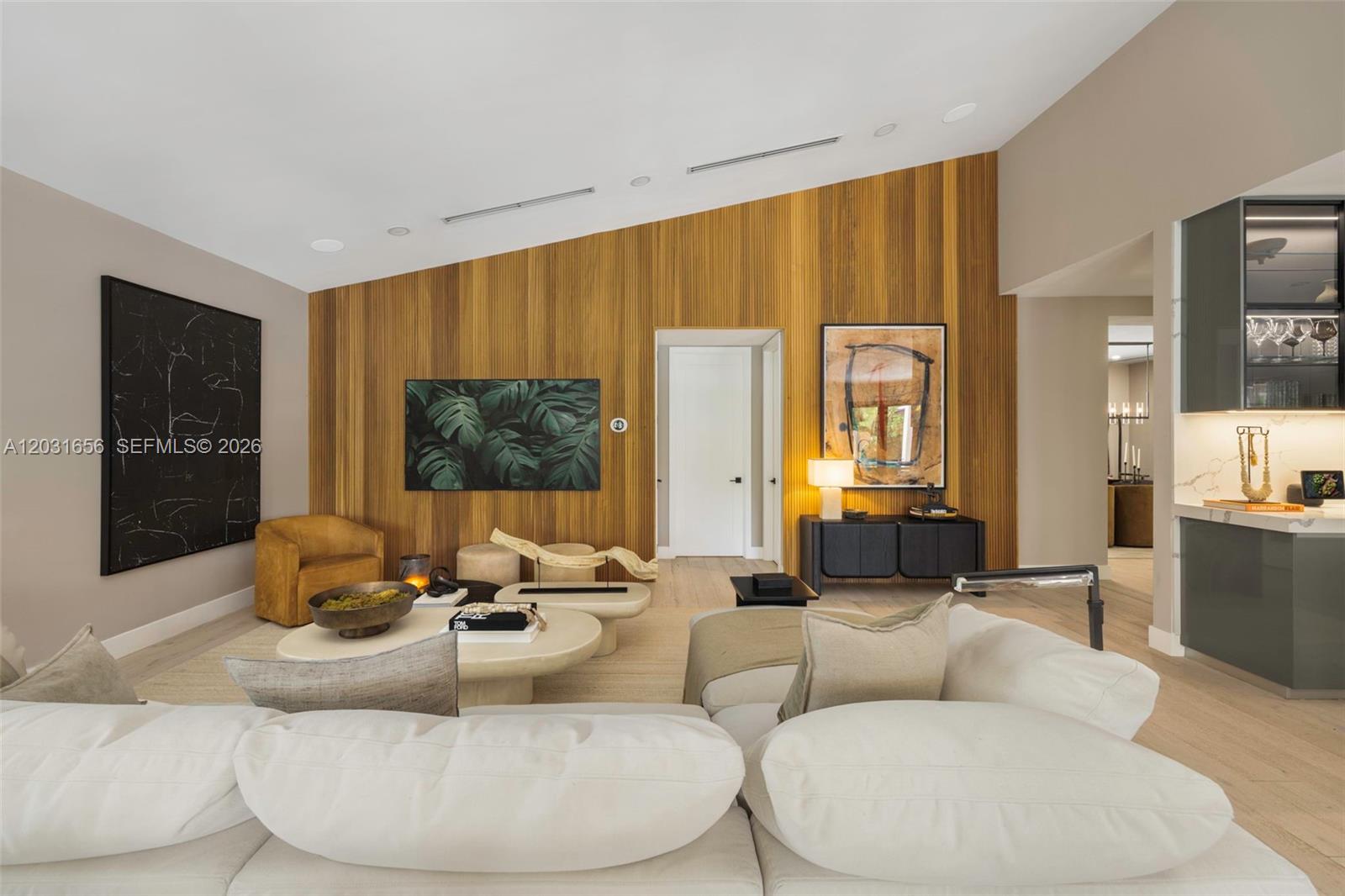 7300 Los Pinos Blvd Coral Gables, FL 33143