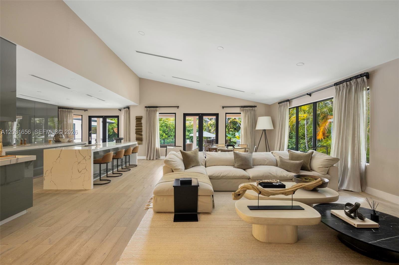 7300 Los Pinos Blvd Coral Gables, FL 33143
