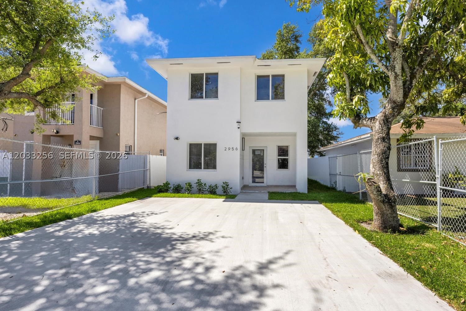 2780 NW 44th St Miami, FL 33142