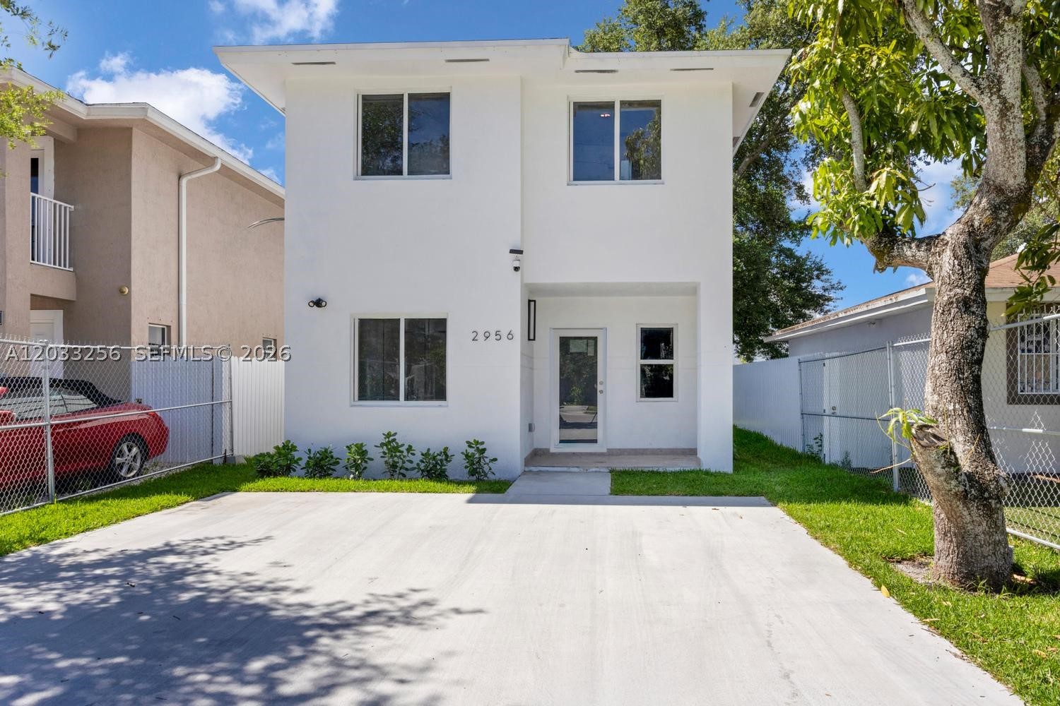 2780 NW 44th St Miami, FL 33142