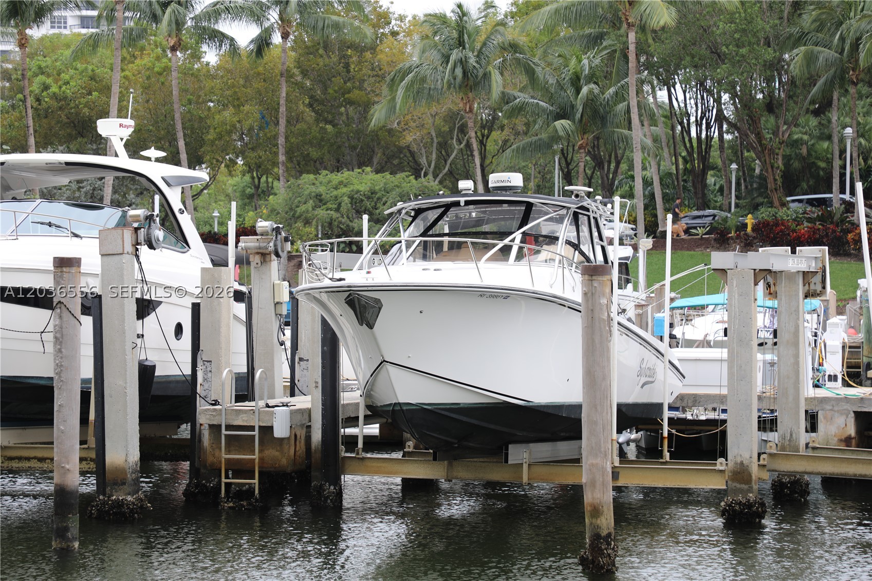 image Aventura Marina 230