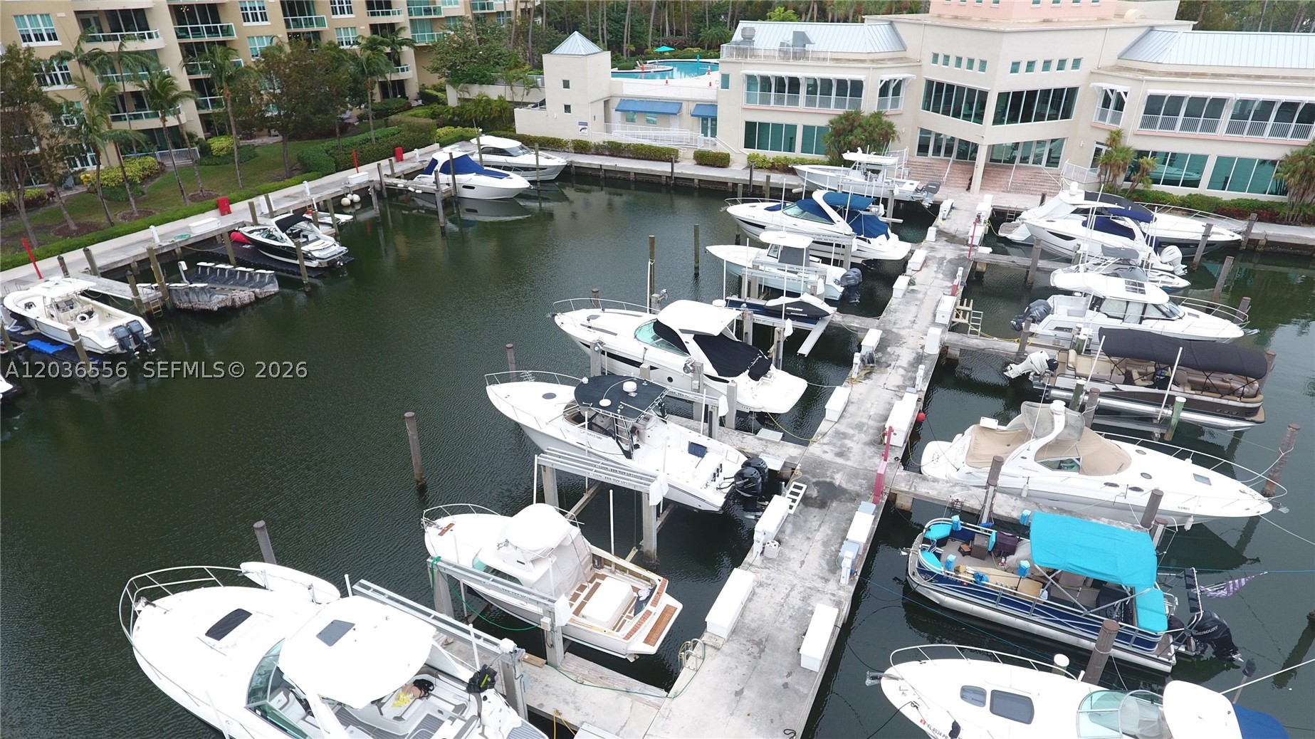 image Aventura Marina 235