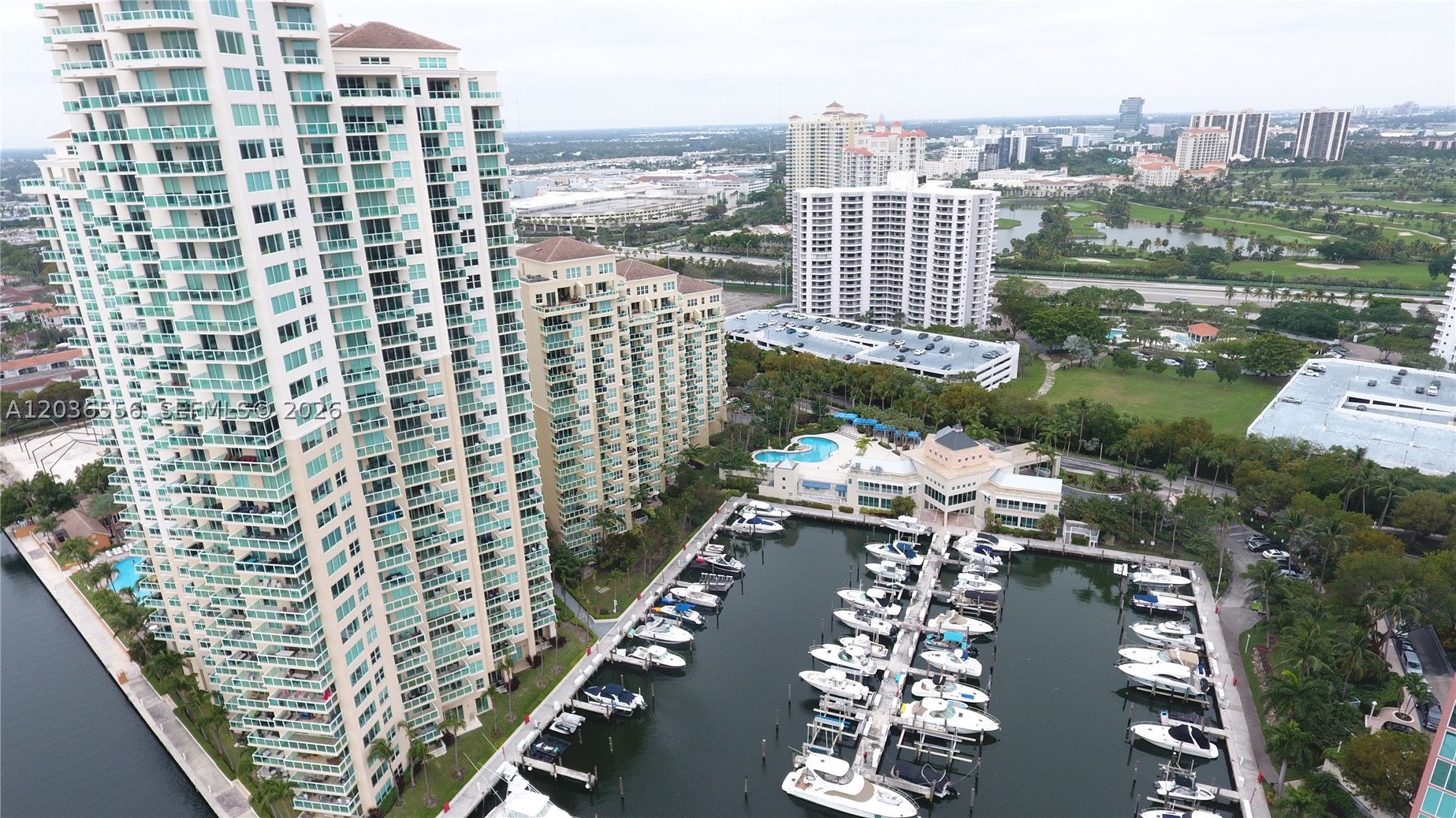 image Aventura Marina 238