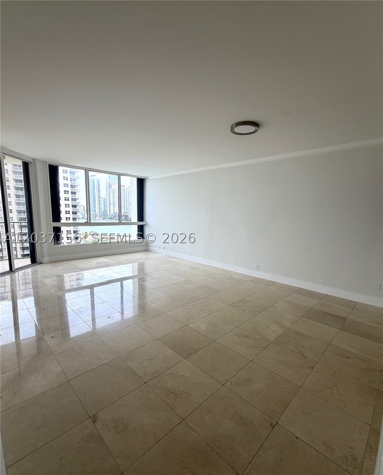 520 Brickell Key Dr #A1005 Miami, FL 33131