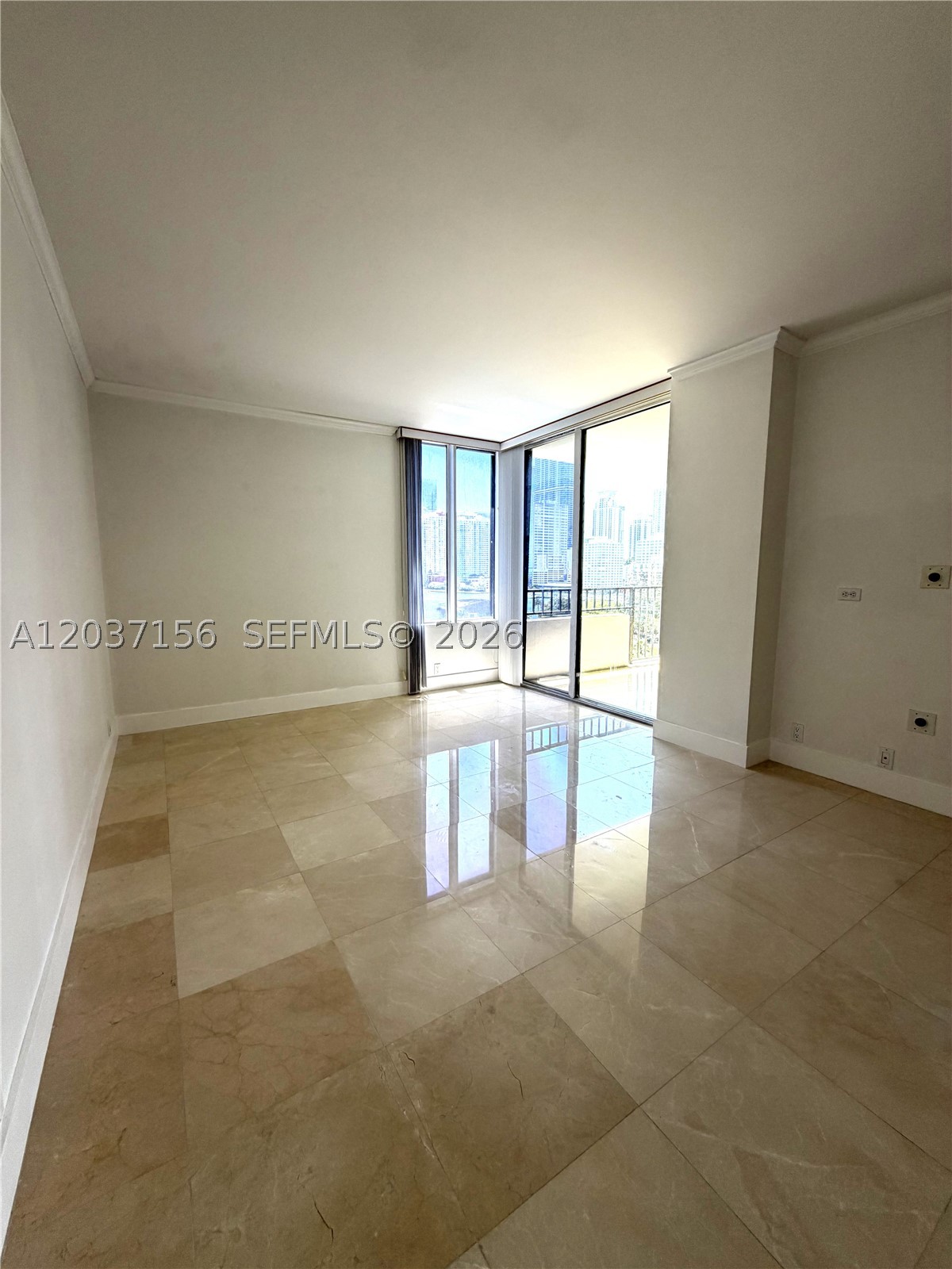 520 Brickell Key Dr #A1005 Miami, FL 33131