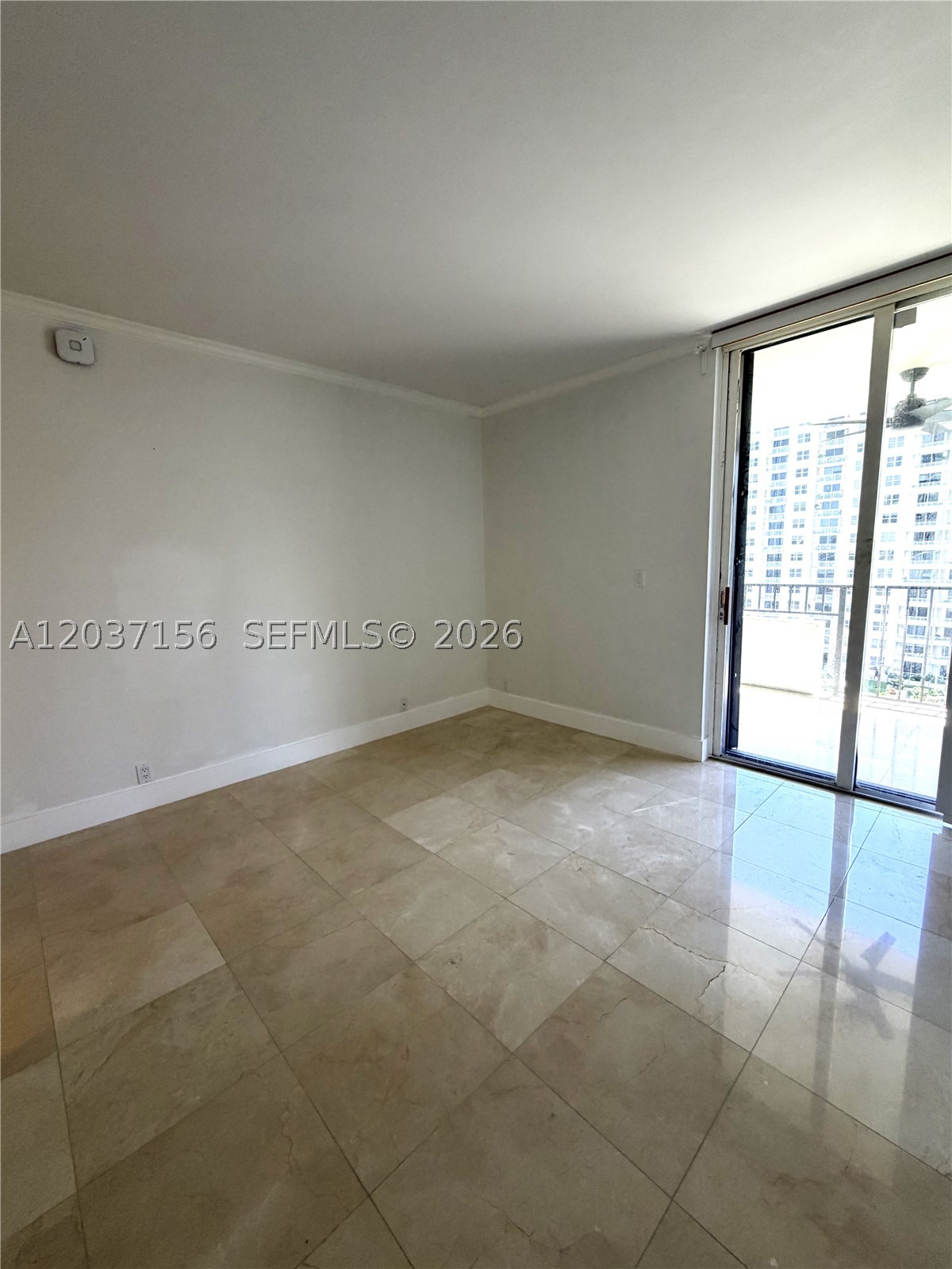 520 Brickell Key Dr #A1005 Miami, FL 33131