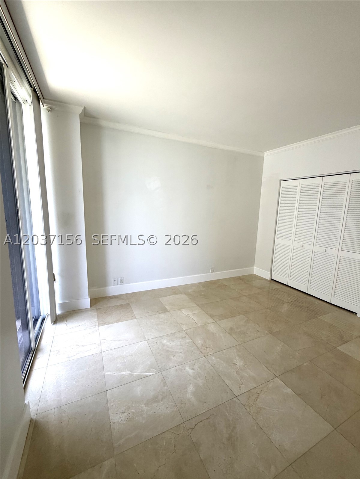 520 Brickell Key Dr #A1005 Miami, FL 33131