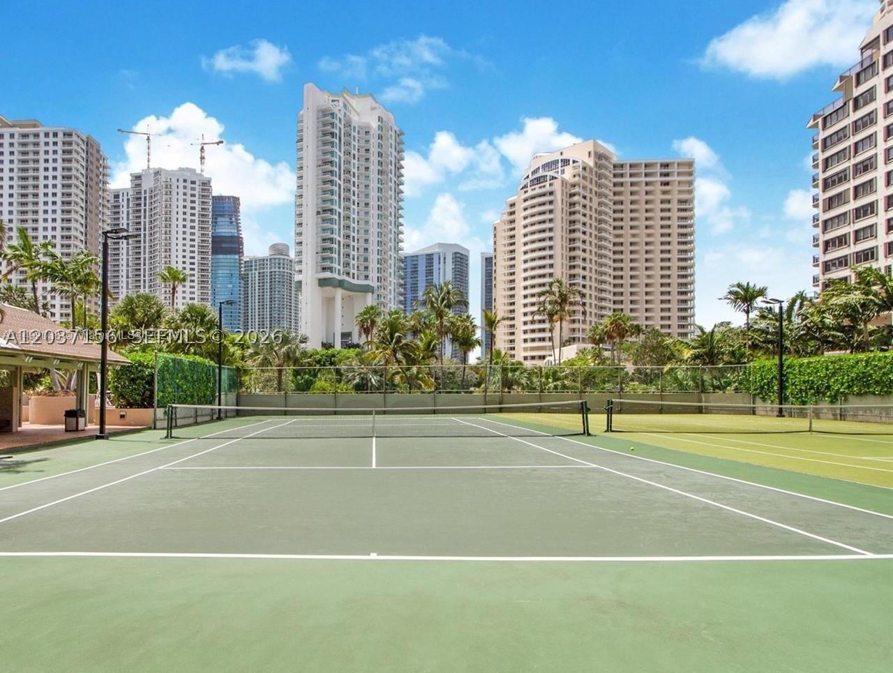 520 Brickell Key Dr #A1005 Miami, FL 33131