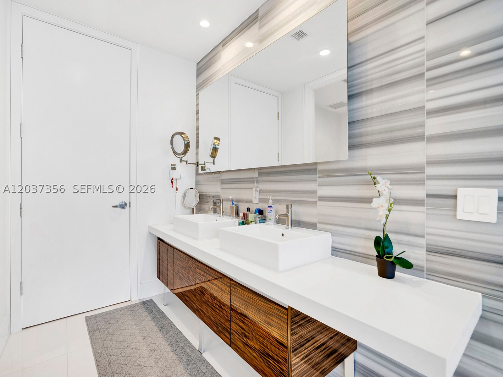 image Marquis Residences16