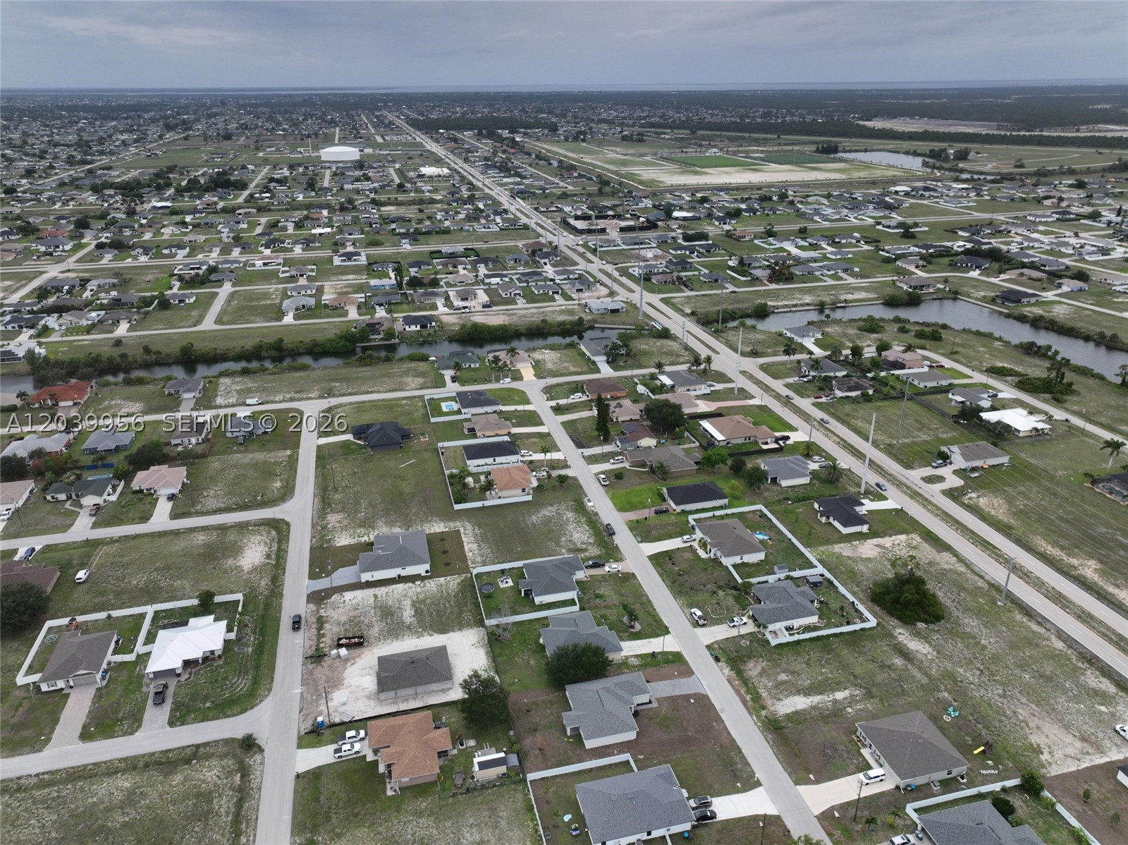 530 NW 23rd Ter Cape Coral, FL 33993