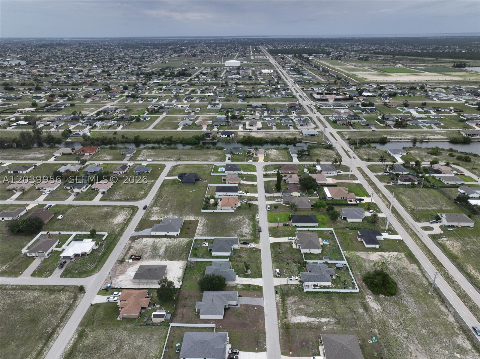 530 NW 23rd Ter Cape Coral, FL 33993