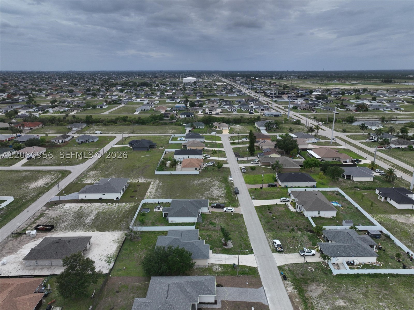 530 NW 23rd Ter Cape Coral, FL 33993