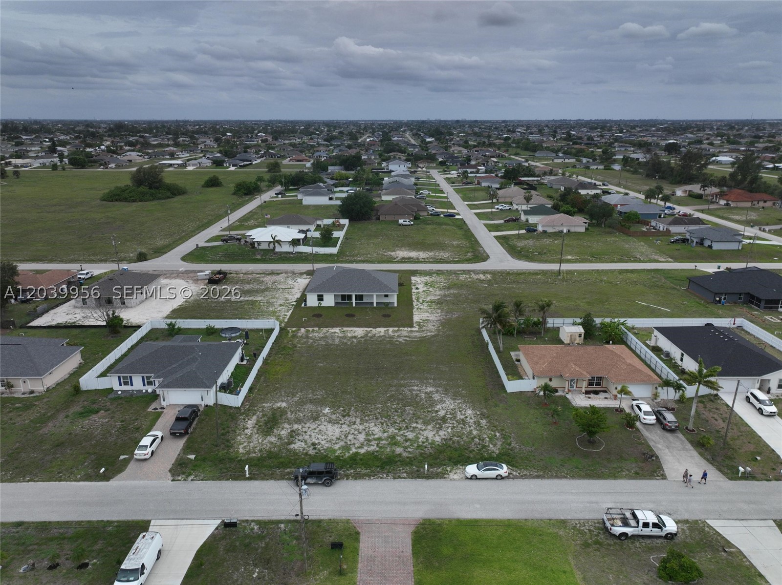 530 NW 23rd Ter Cape Coral, FL 33993