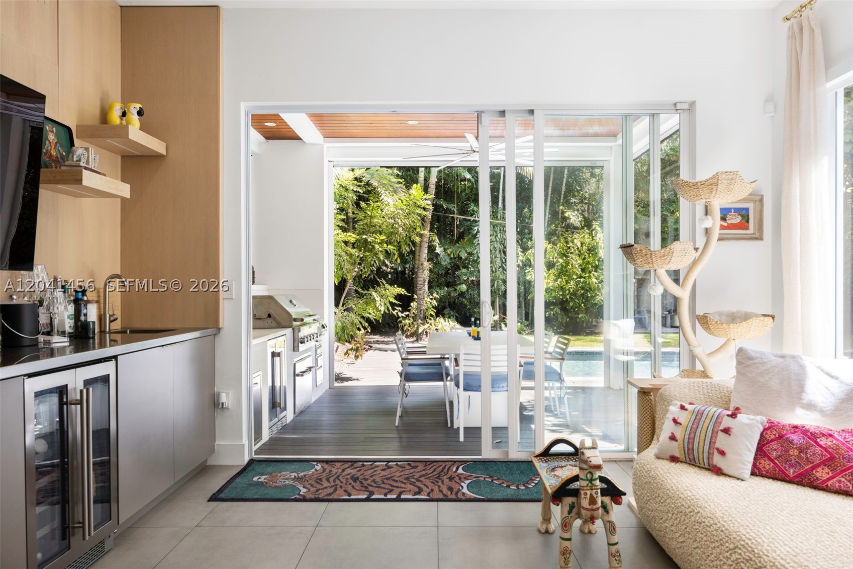 3901 Kumquat Ave Miami, FL 33133