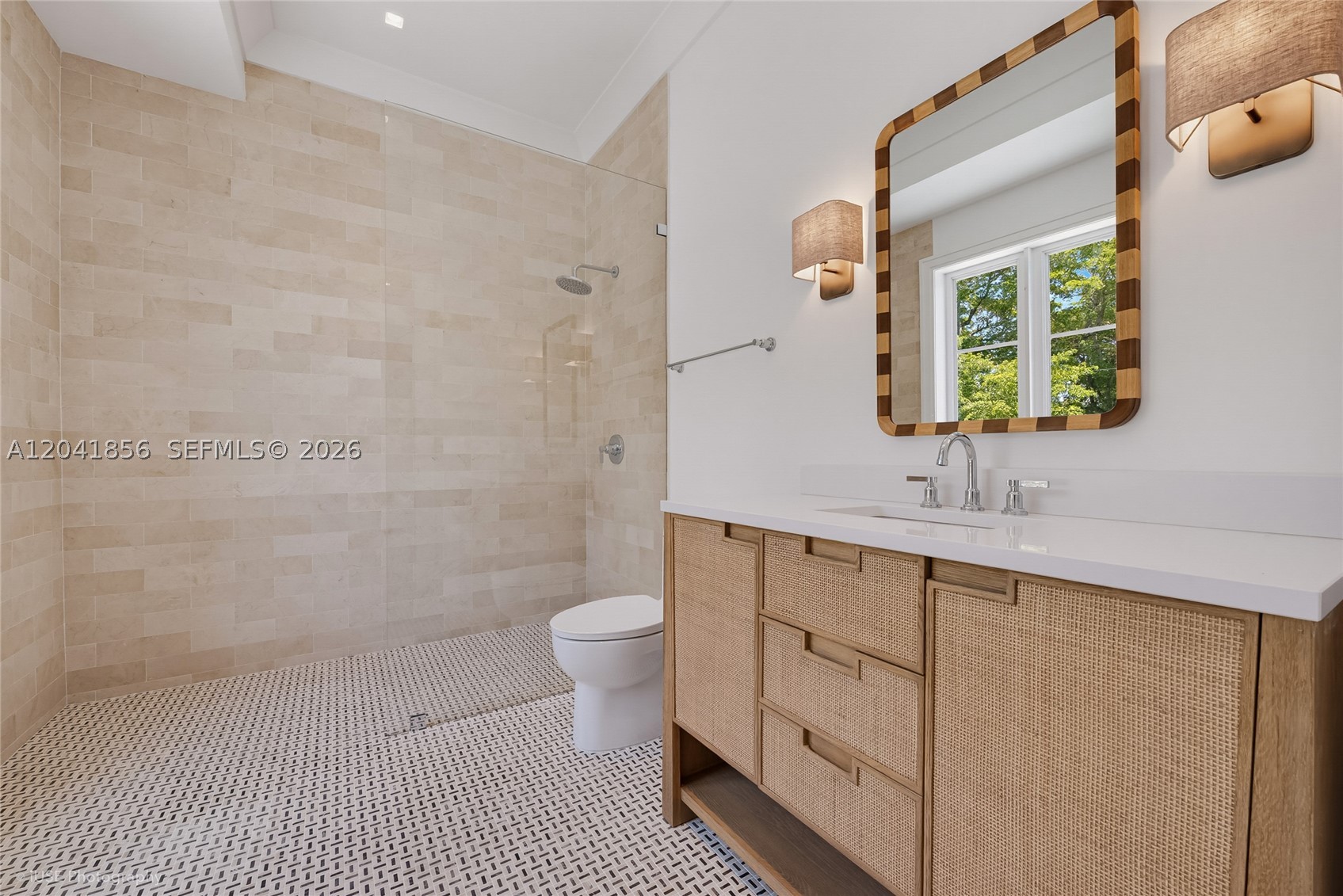 1241 Mariola Ct Coral Gables, FL 33134