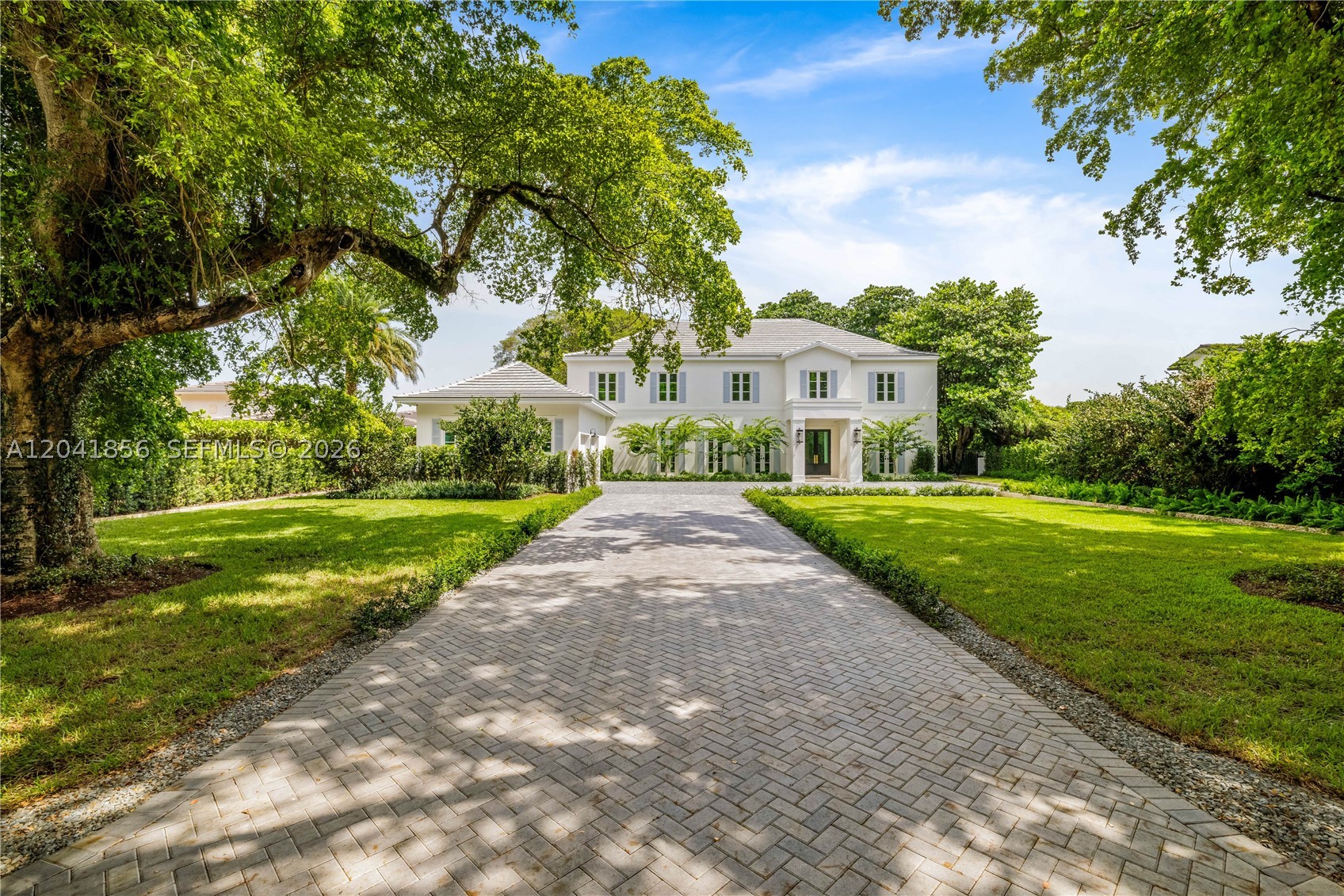 1241 Mariola Ct Coral Gables, FL 33134