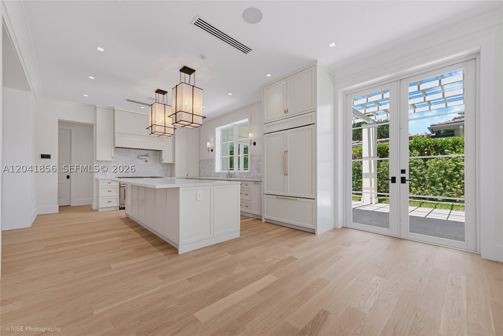 1241 Mariola Ct Coral Gables, FL 33134
