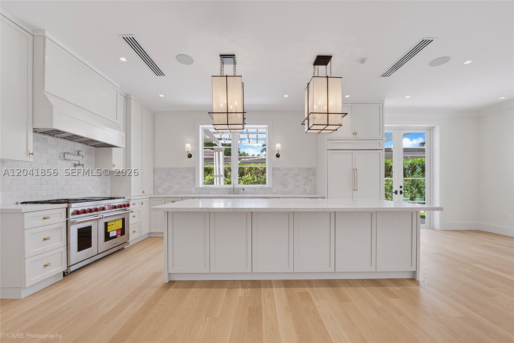 1241 Mariola Ct Coral Gables, FL 33134