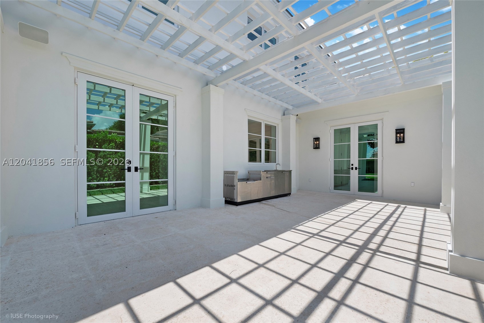 1241 Mariola Ct Coral Gables, FL 33134