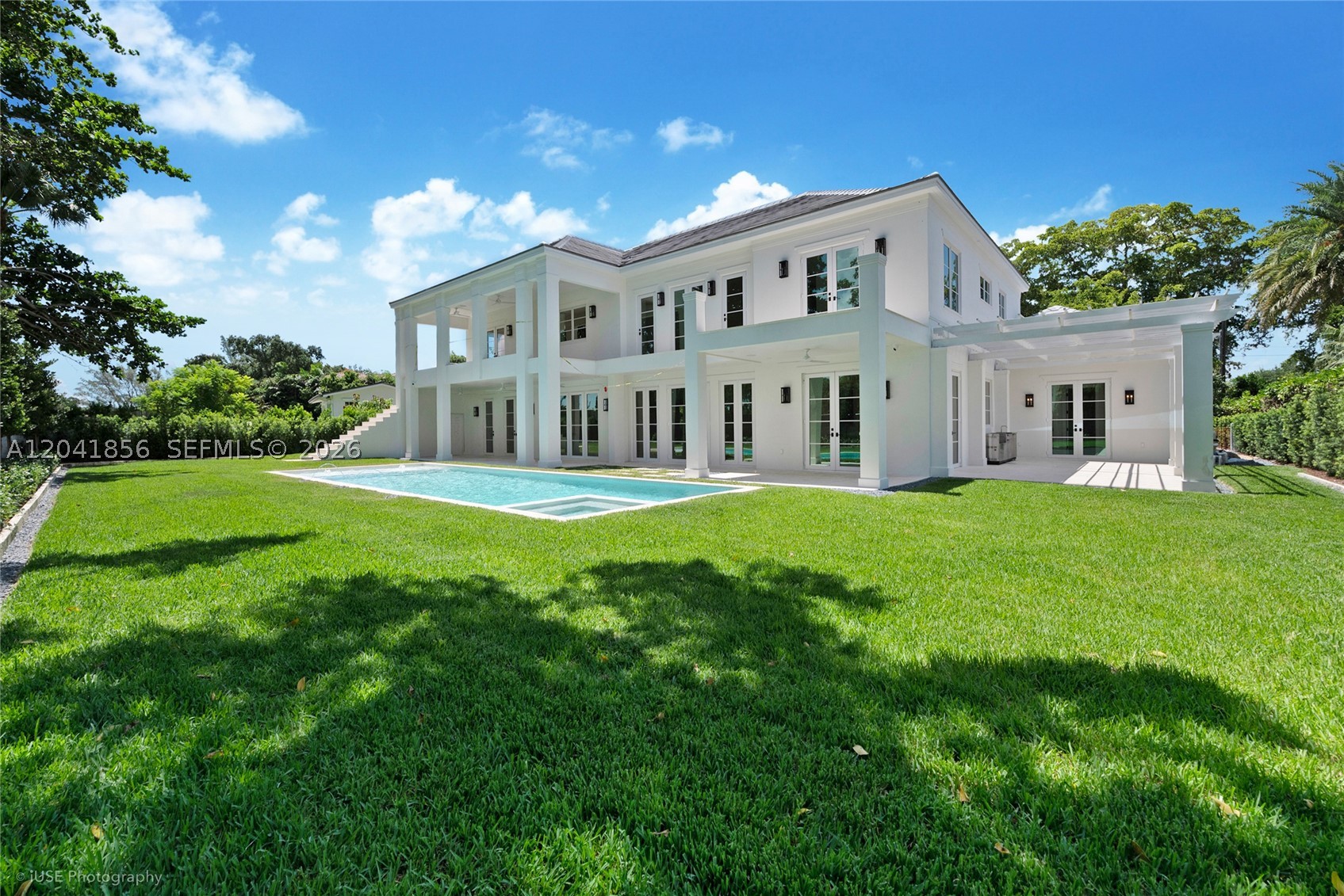 1241 Mariola Ct Coral Gables, FL 33134