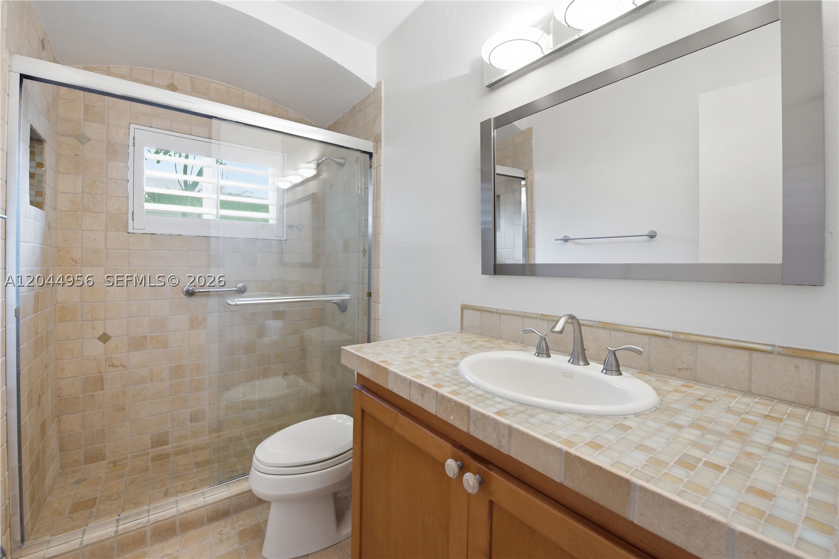 7220 SW 53rd Ct Miami, FL 33143