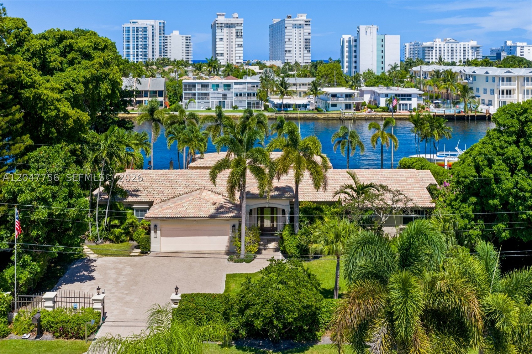 600 SE 28th Ave