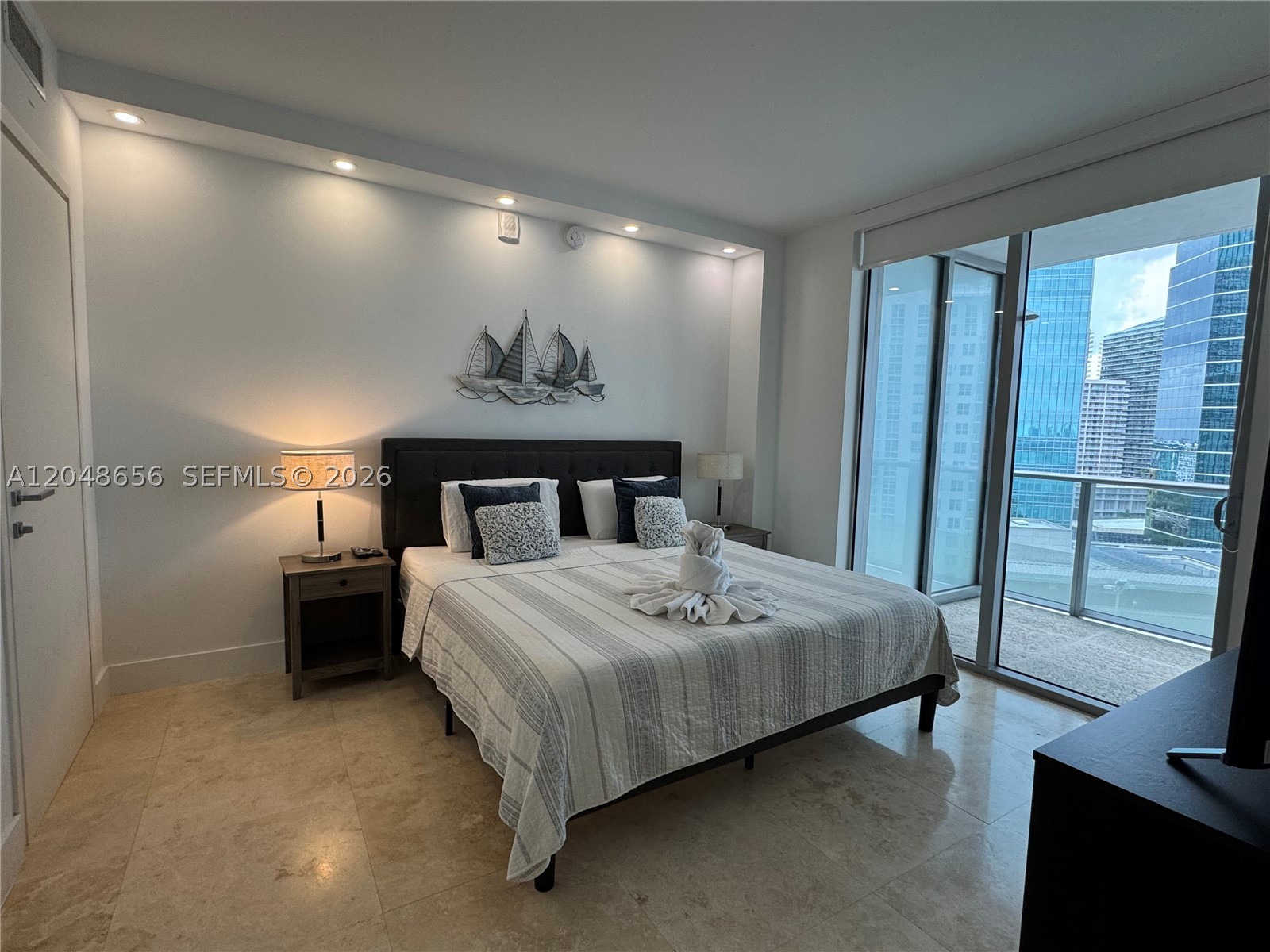 image Brickell House13