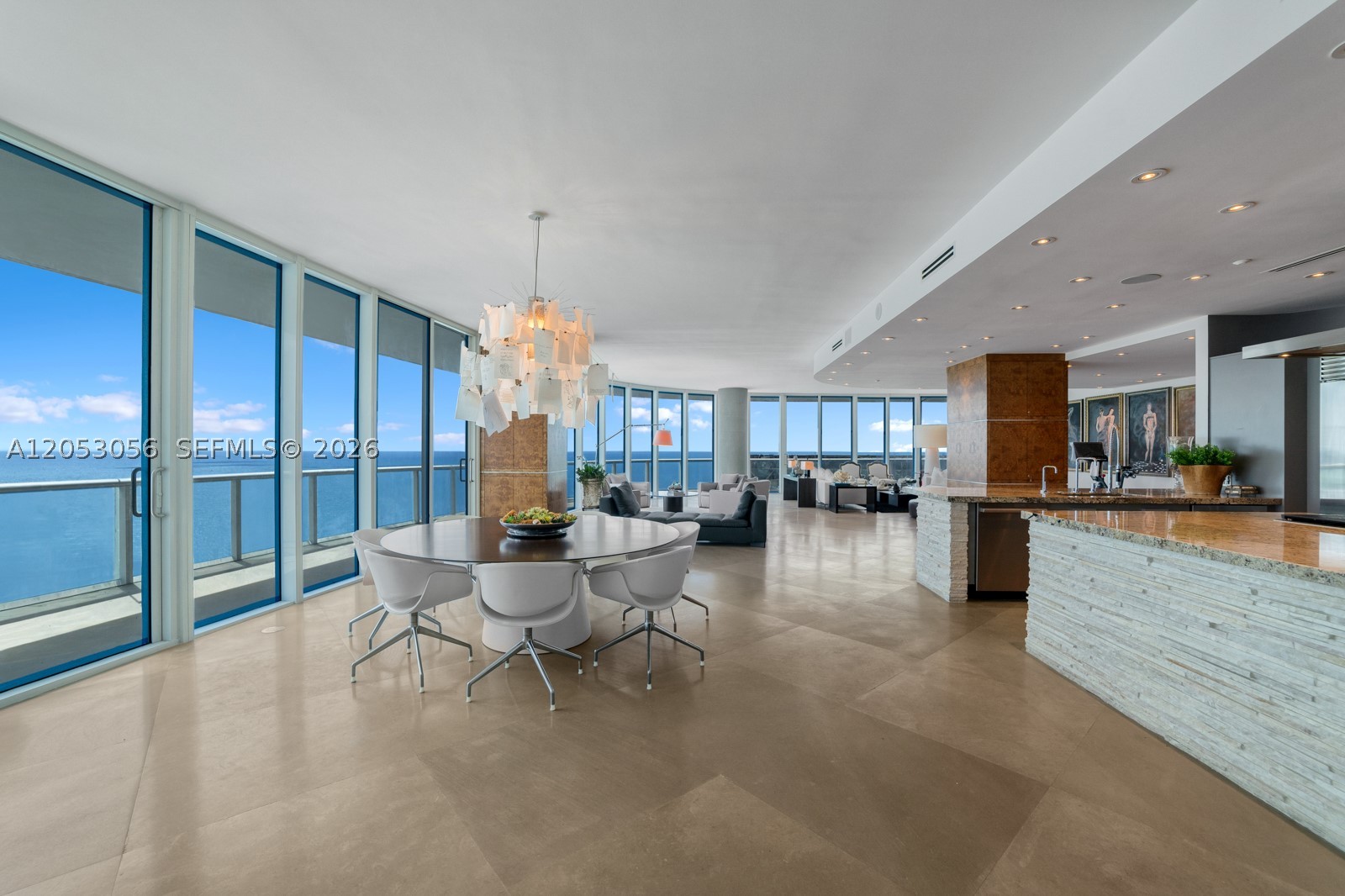 100 S Pointe Dr #2905 Miami Beach, FL 33139