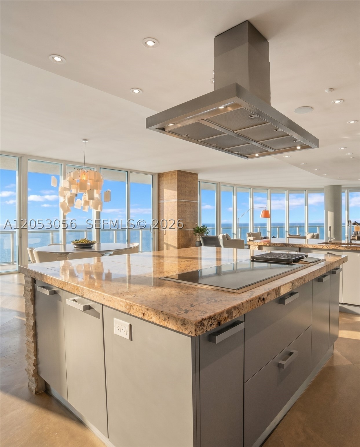 100 S Pointe Dr #2905 Miami Beach, FL 33139