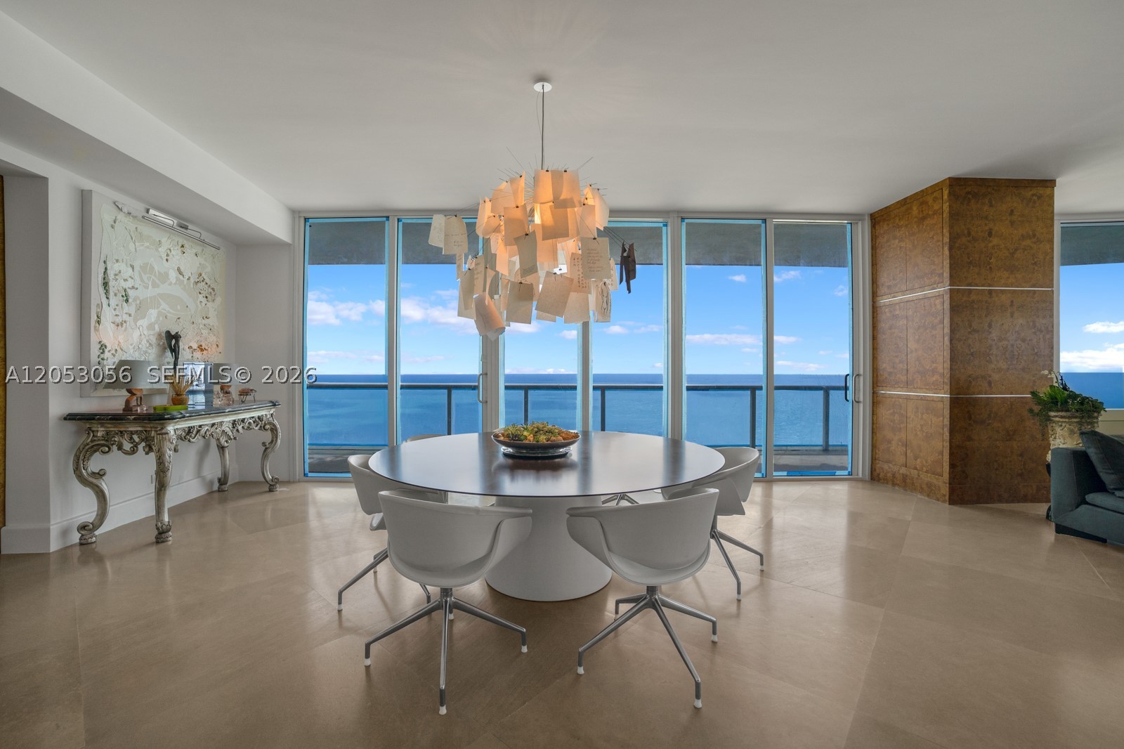 100 S Pointe Dr #2905 Miami Beach, FL 33139