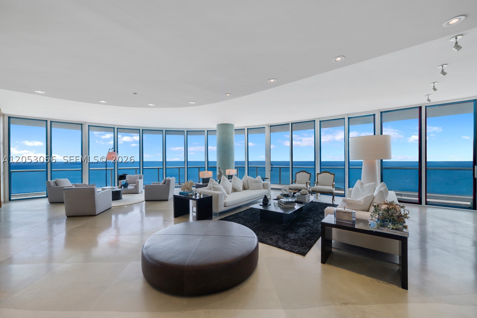 100 S Pointe Dr #2905 Miami Beach, FL 33139