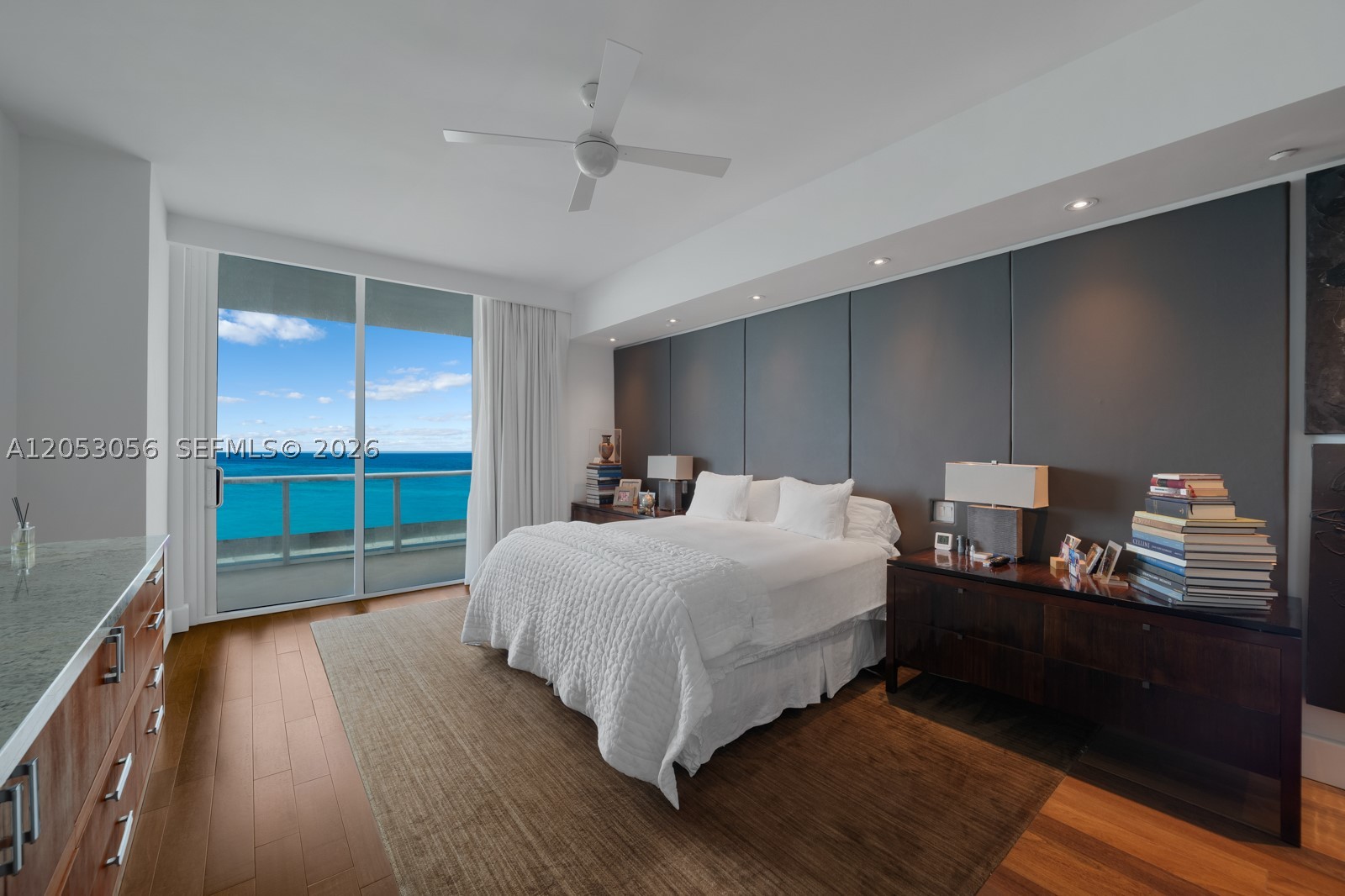 100 S Pointe Dr #2905 Miami Beach, FL 33139