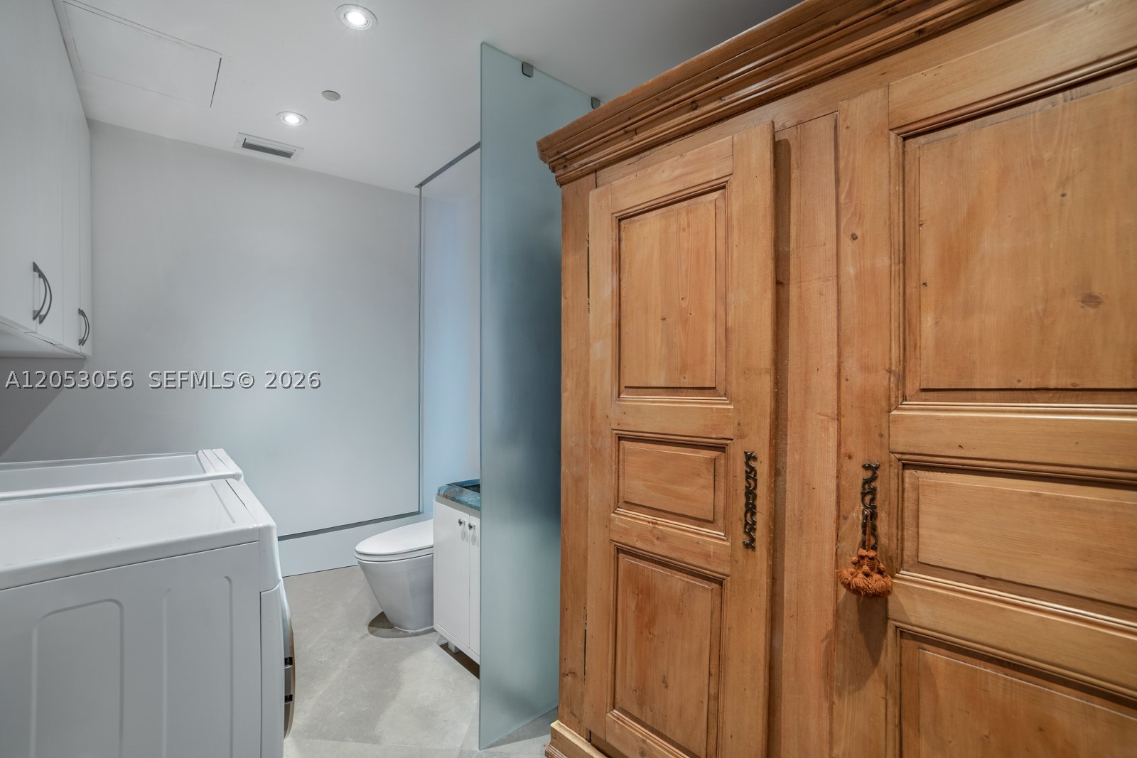 100 S Pointe Dr #2905 Miami Beach, FL 33139