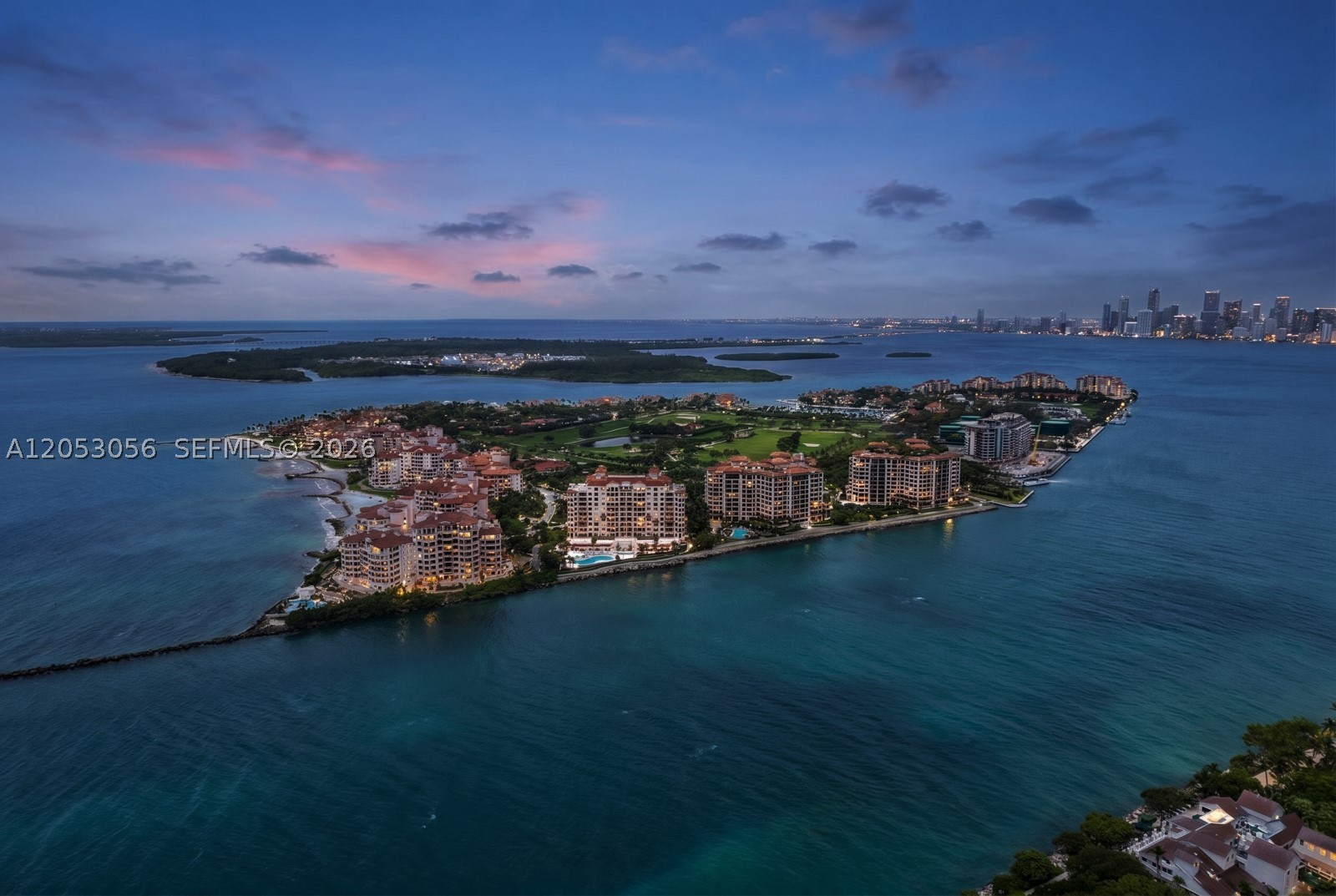 100 S Pointe Dr #2905 Miami Beach, FL 33139