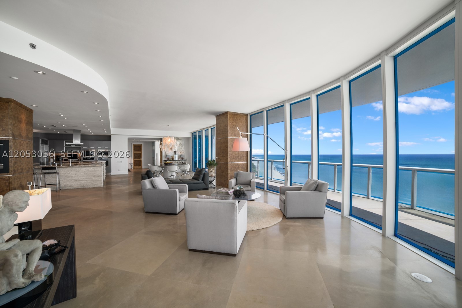 100 S Pointe Dr #2905 Miami Beach, FL 33139