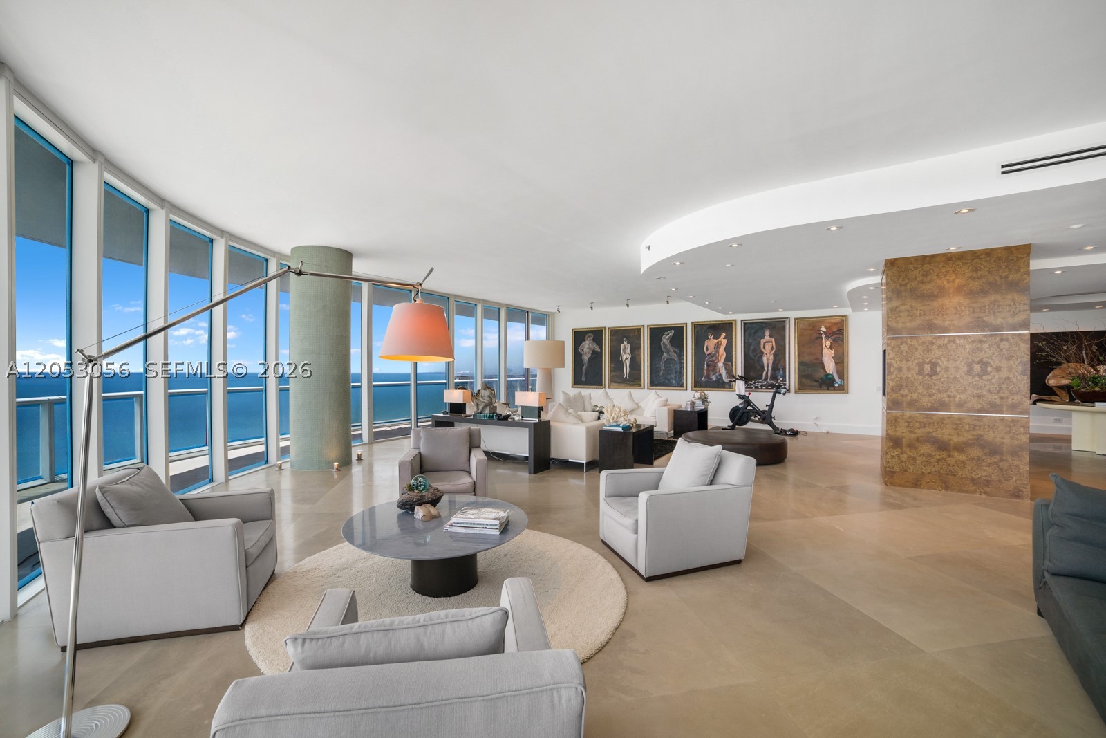 100 S Pointe Dr #2905 Miami Beach, FL 33139