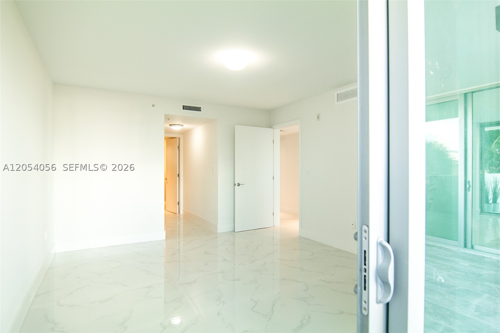 image The Palms25