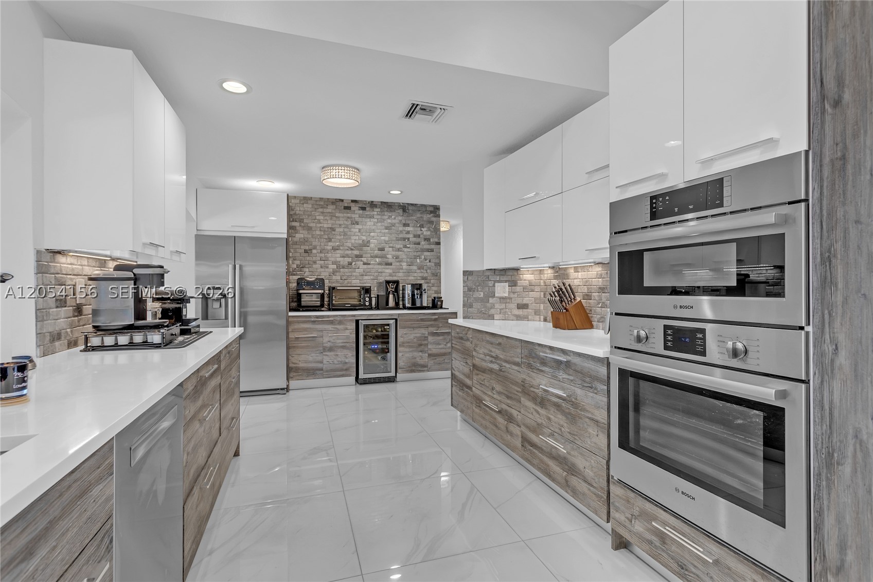 2920 NE 55th Pl Fort Lauderdale, FL 33308