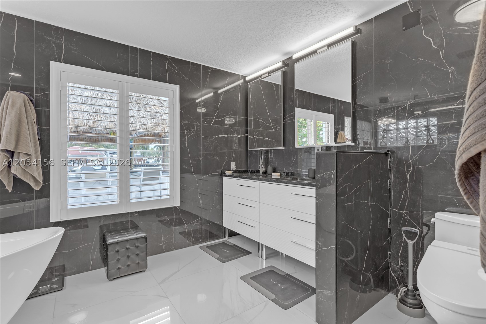 2920 NE 55th Pl Fort Lauderdale, FL 33308