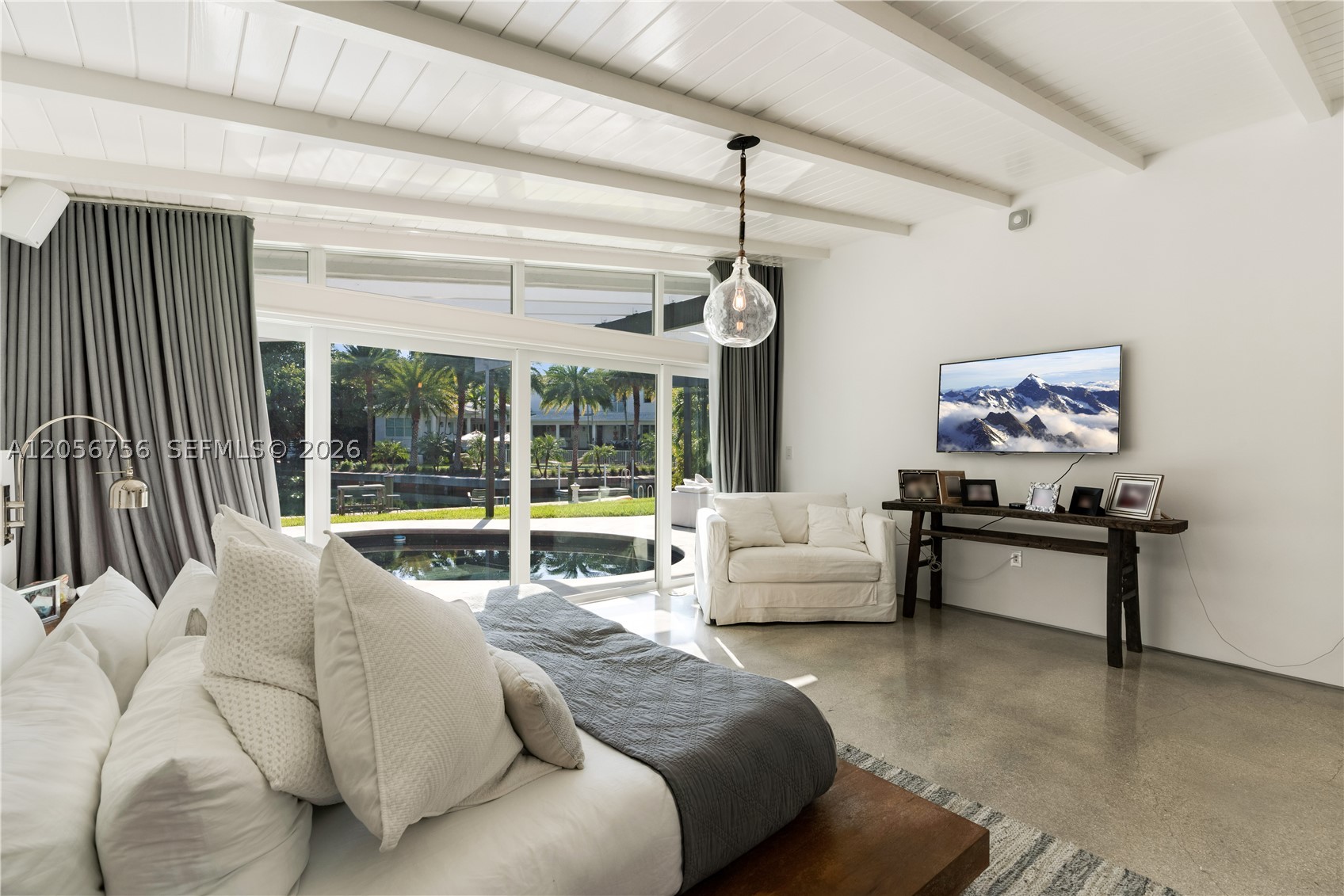 270 Island Dr Key Biscayne, FL 33149