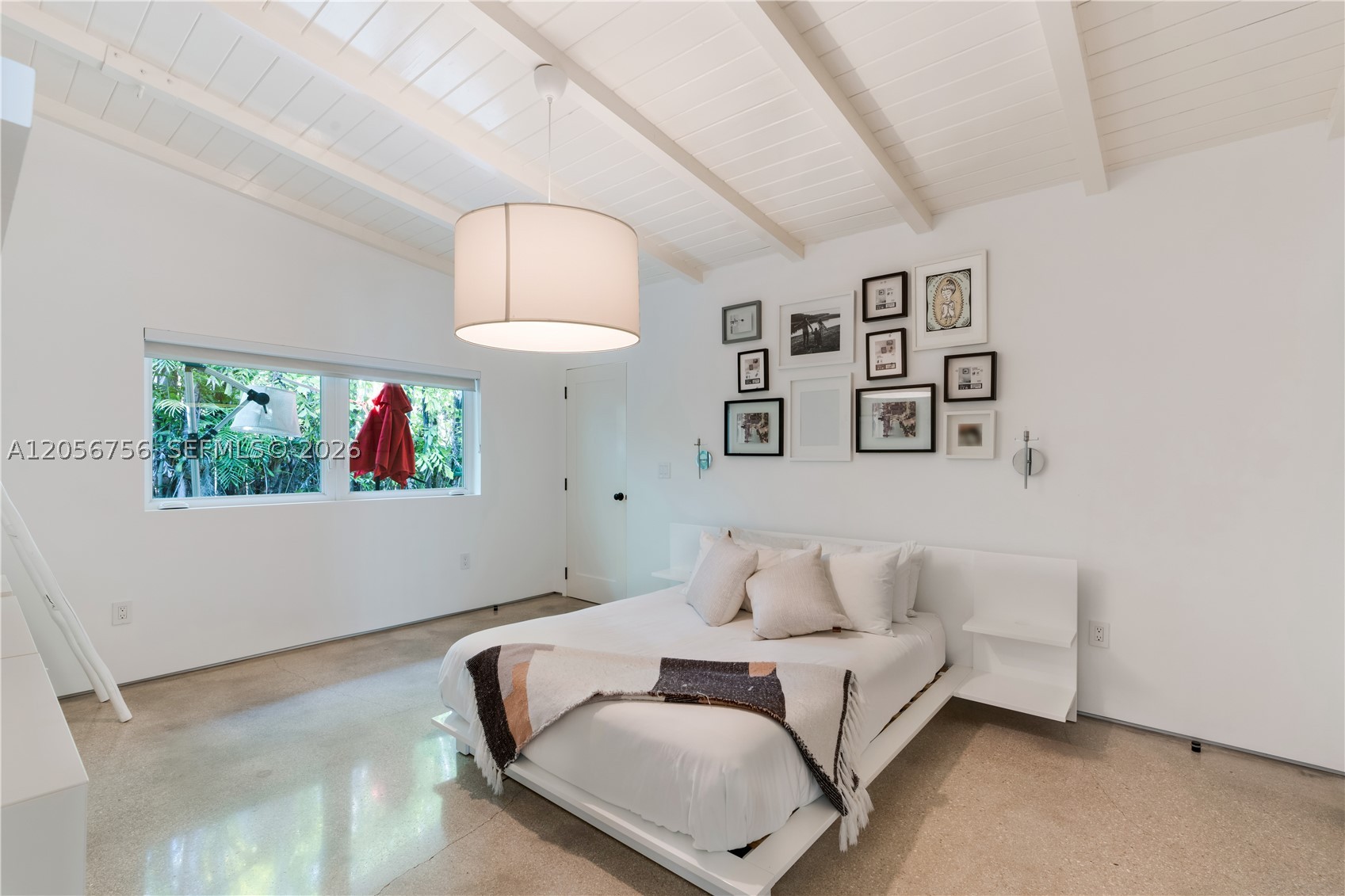 270 Island Dr Key Biscayne, FL 33149