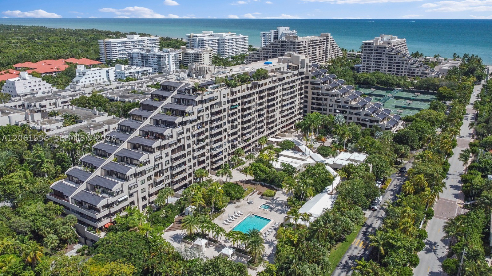 image Emerald Bay at Key Colony12