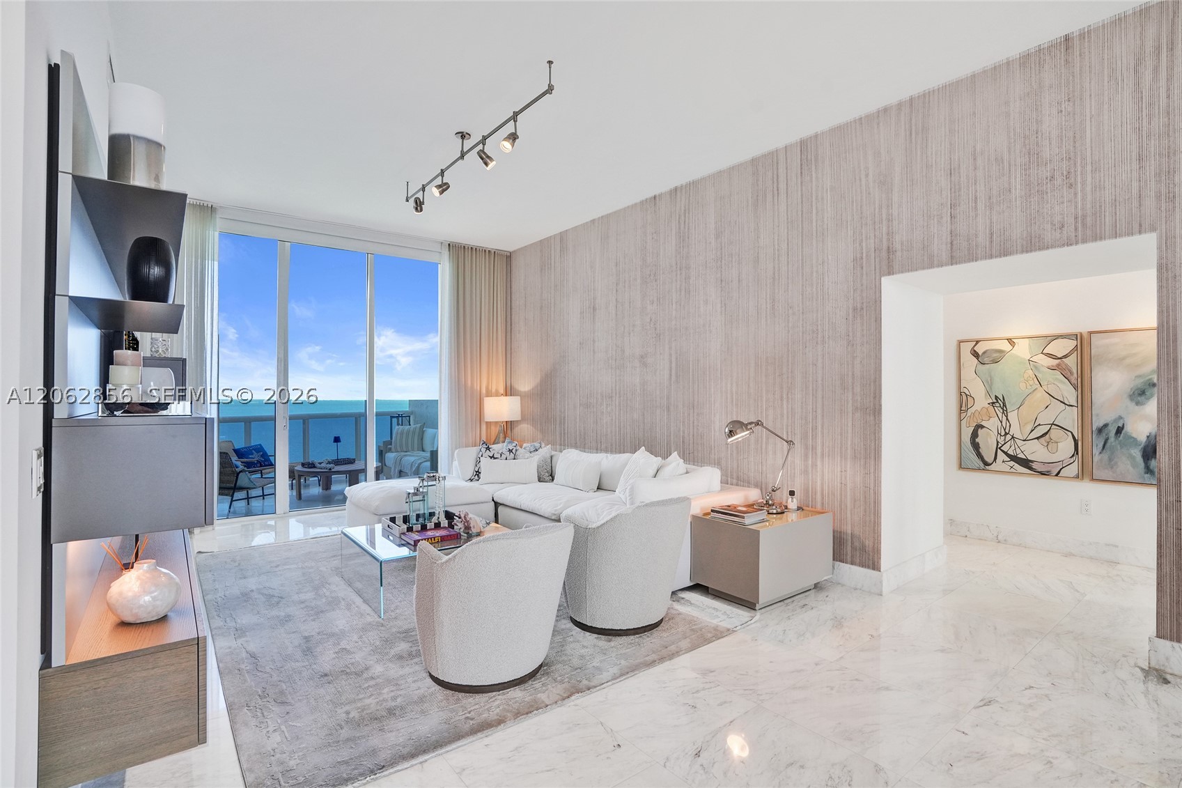 16001 Collins Ave #3406
